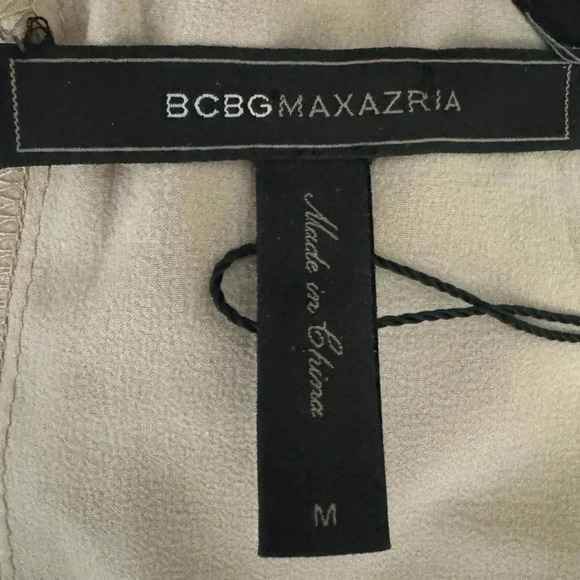 NWT BCBGMaxAzria Roxine Short Flutter Sleeve Dress Size M $248 tag - Picture 8 of 12